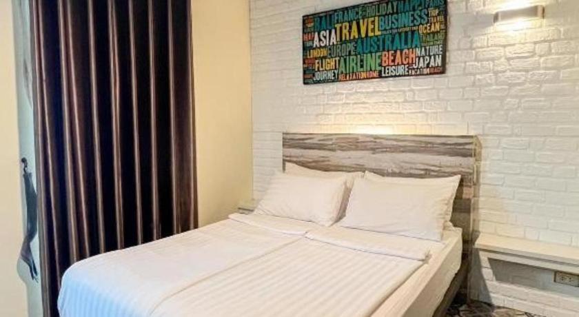 בנגקוק Bb House Mini Suite Hotel מראה חיצוני תמונה