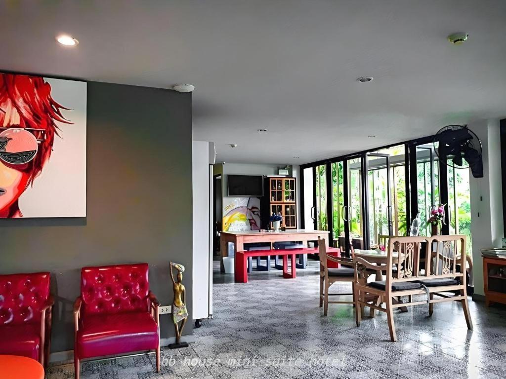 בנגקוק Bb House Mini Suite Hotel מראה חיצוני תמונה